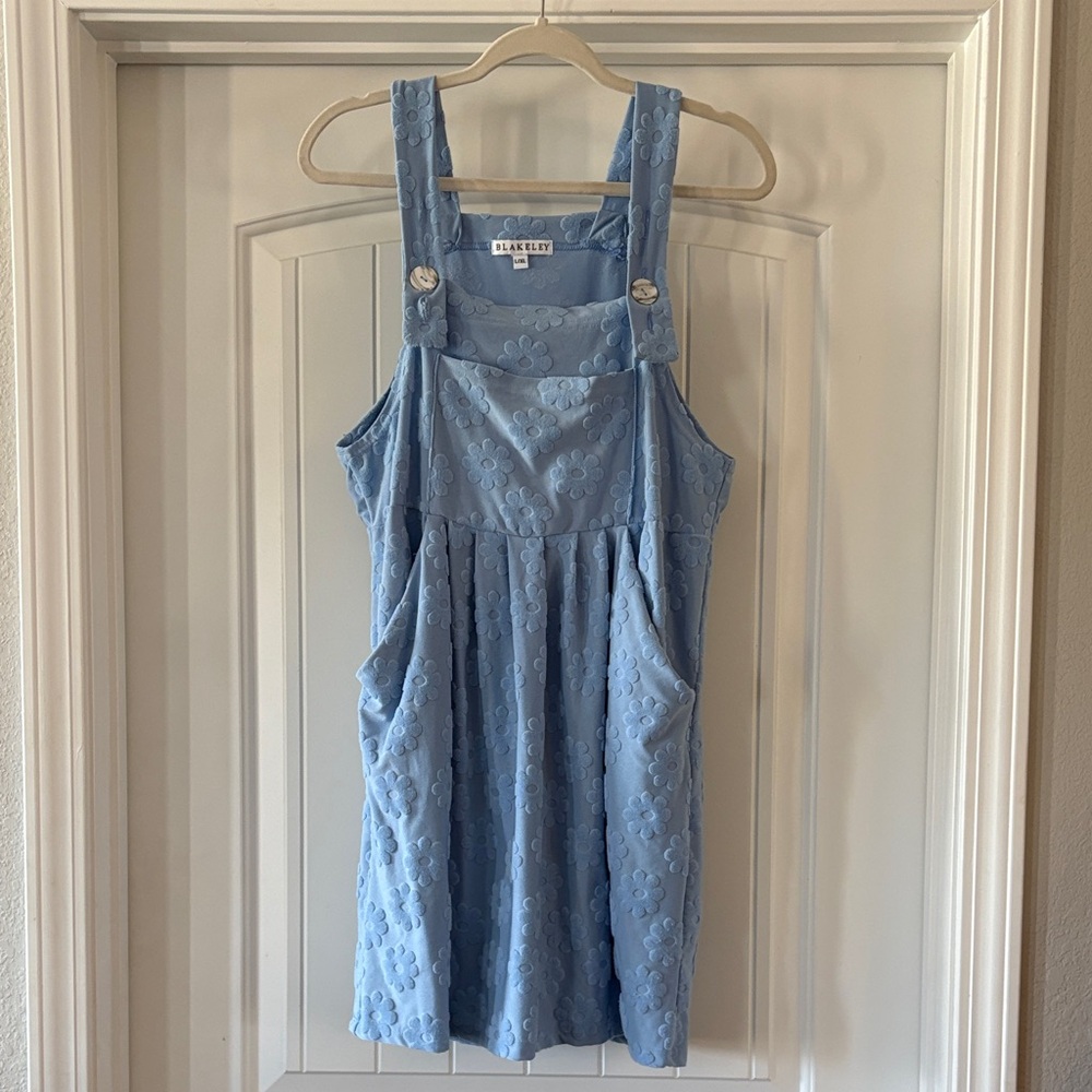 Chic Light Blue Floral Mini Dress